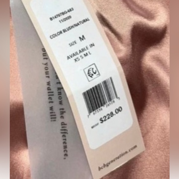 BCBG COAT - Picture 3 of 9